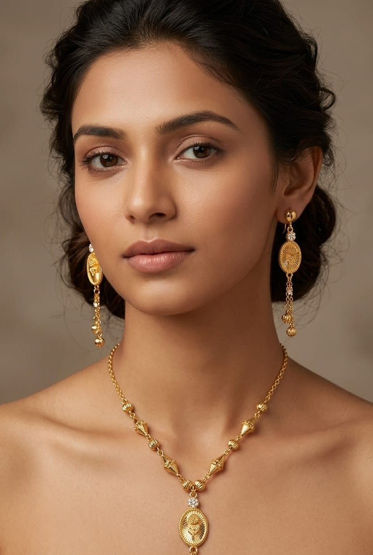 Elegant Pendant Ovel Necklace Set